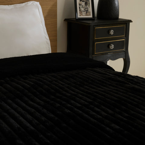 Karaca Stripe Sherpa Schwarze Decke 150x200