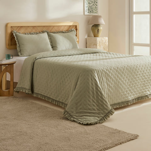 Fiona Bedspread Set Sage Green 230x240cm + 2(50x70) cm
