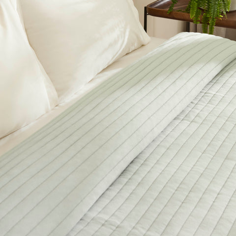 Karaca Freya Tagesdecke, Doppelbett, Salbeigrün