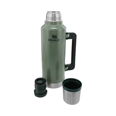Stanley Legendary Classic Bottle Hammertone Green 1.9 Liter