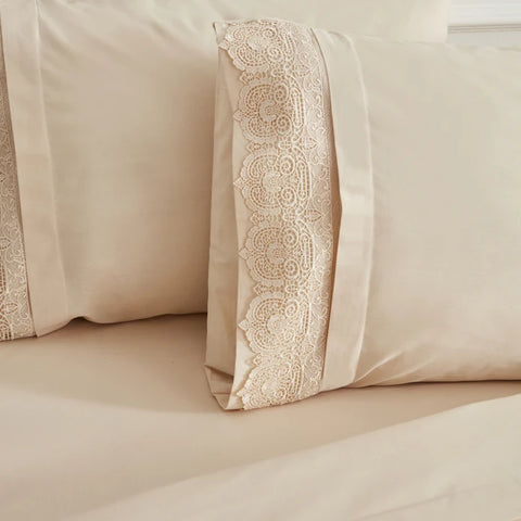 Karaca Home Valeria Queen 8 Parça Çeyiz Seti Gold
 