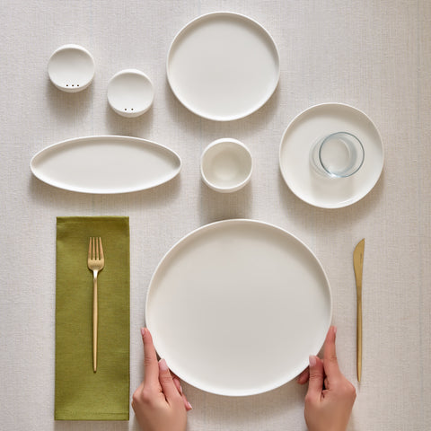 Karaca Bone China Olla 6 Kişilik 28 Parça Servis Seti, Beyaz