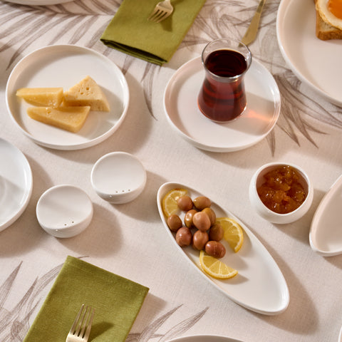 Karaca Bone China Olla 6 Kişilik 28 Parça Servis Seti, Beyaz