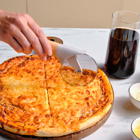 Karaca x Refika Gadgets Wooden-Handled Pizza Cutter