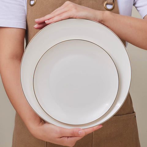 Karaca Elegance Bone Esbelto 53-teiliges Tafelservice für 12 Personen – Gold