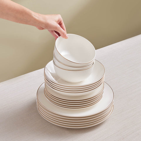 Karaca Elegance Bone Esbelto 53-teiliges Tafelservice für 12 Personen – Gold