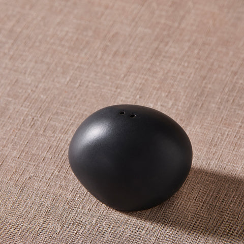 Karaca New Black Galactic Pfefferstreuer