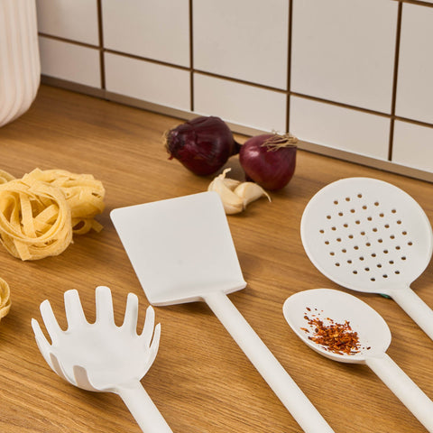 Karaca Simple 5-teiliges Küchenutensilien-Set, Weiß