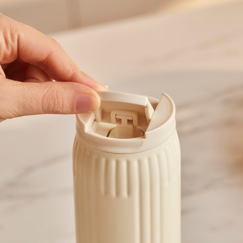 Karaca Rimo Sızdırmaz Çelik Termos 600 ml Krem