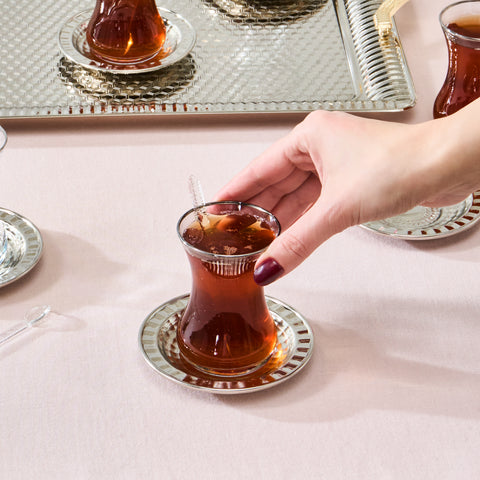 Karaca Nehir 19-teiliges Teeservice