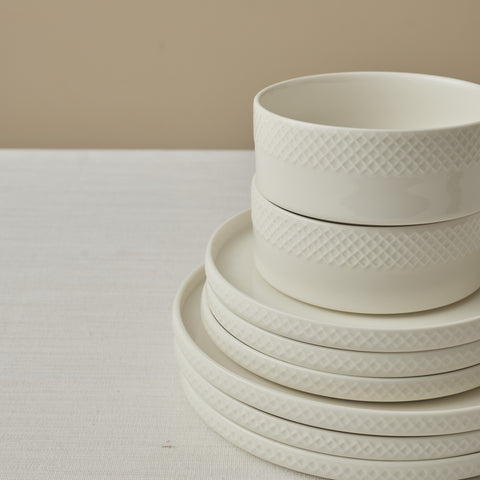 Karaca Salvare Diamond 18 Parça 6 kişilik Bone China Yemek Takımı  