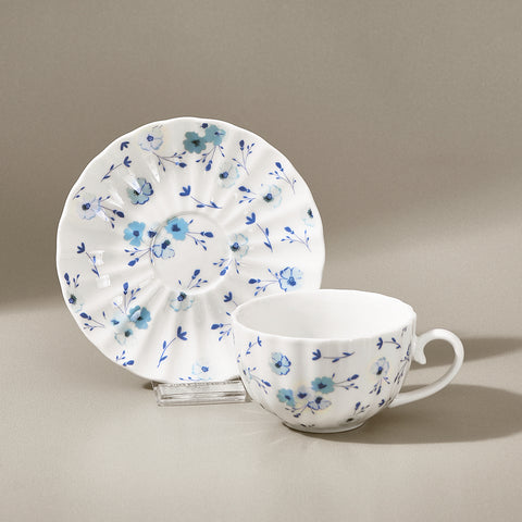 Karaca Blossom Bone-China Teetassen- und Untertassen-Set, 12-teilig, für 6 Personen, 220 ml, Blau