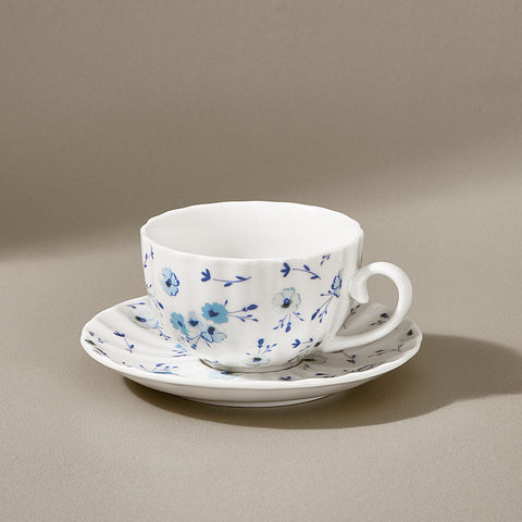 Karaca Blossom Bone-China Teetassen- und Untertassen-Set, 12-teilig, für 6 Personen, 220 ml, Blau