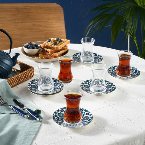 Karaca Edirne 12-teiliges Bone-China Türkisches Teeset für 6 Personen, 130 ml, Mehrfarbig