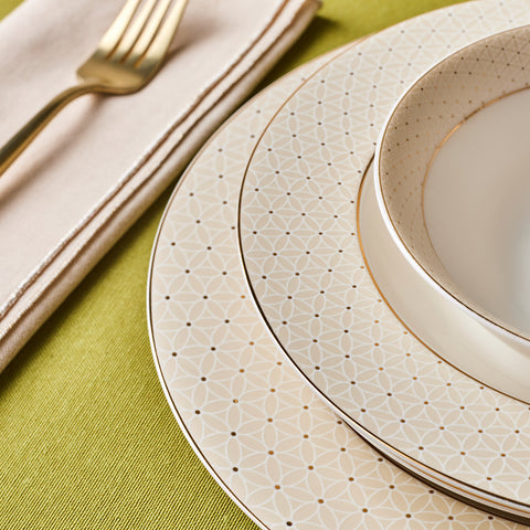 Karaca Elegance Bone Alessa 60-teiliges Tafel- und Frühstücksset für 8 Personen