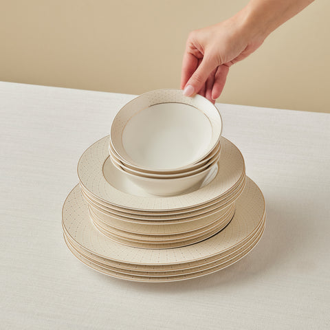 Karaca Elegance Bone Alessa 60-teiliges Tafel- und Frühstücksset für 8 Personen