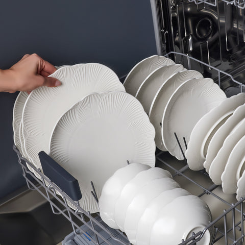 Karaca Bloom 24-teiliges Bone China Tafelservice für 6 Personen, Weiß