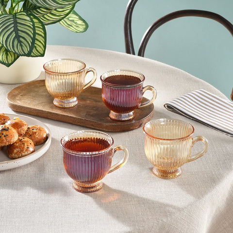 Karaca Maya Glas-Teetassen-Set für 4 Personen, 200ML